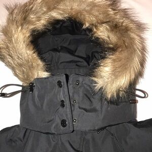 Women's EUC Sz S 13/NYC Faux Fur Trim Trapper Parka Vest with Detachable Hood